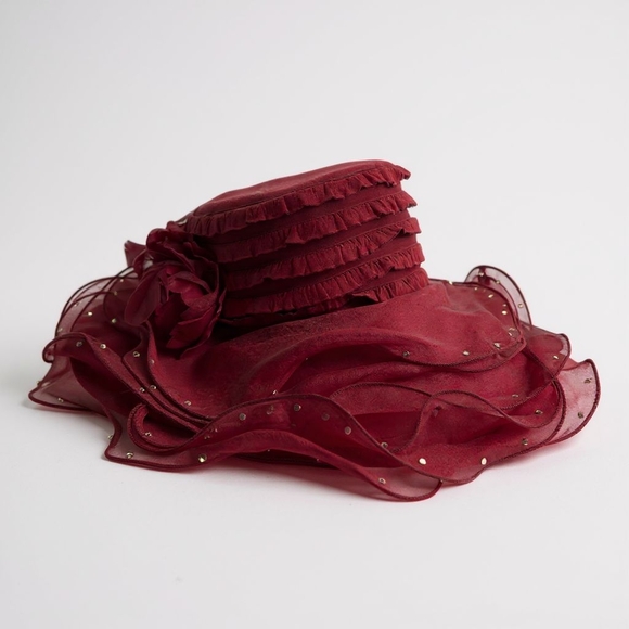 NWT Red Ruffled Chiffon & Sequin Formal Hat - Picture 1 of 3